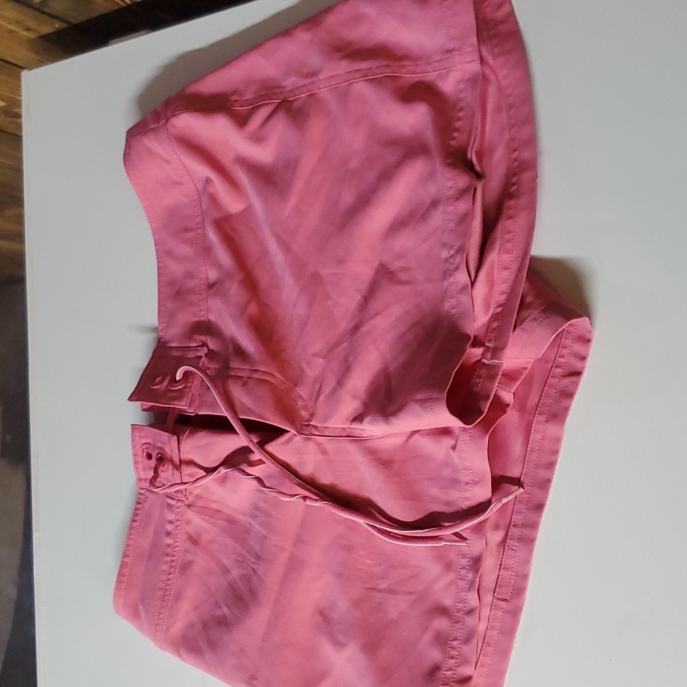 Pink shorts small